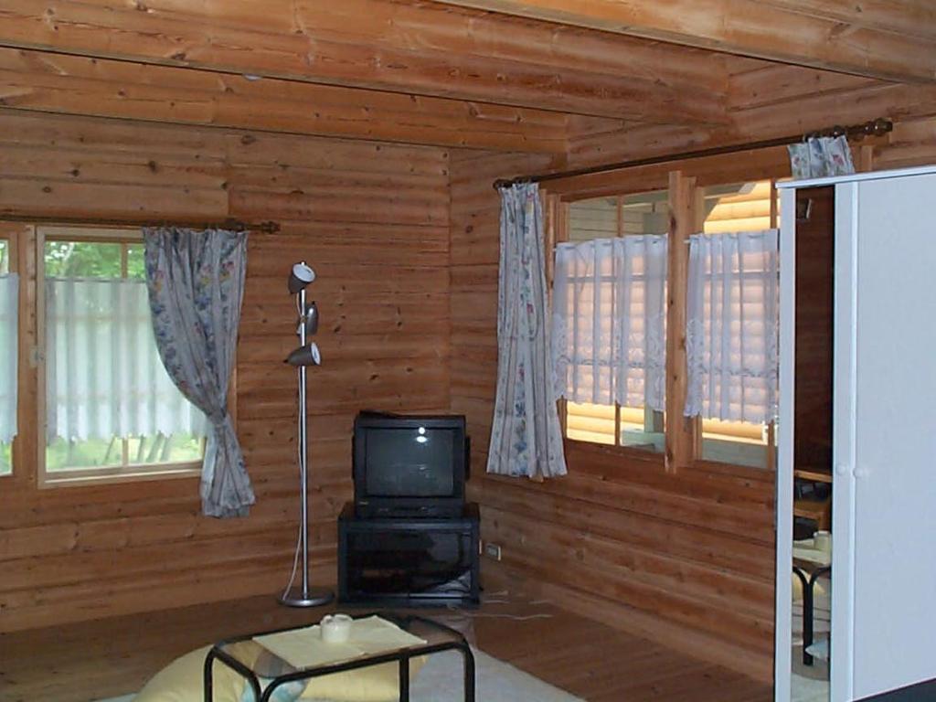 Cottage Mogi Log House Насу Номер фото